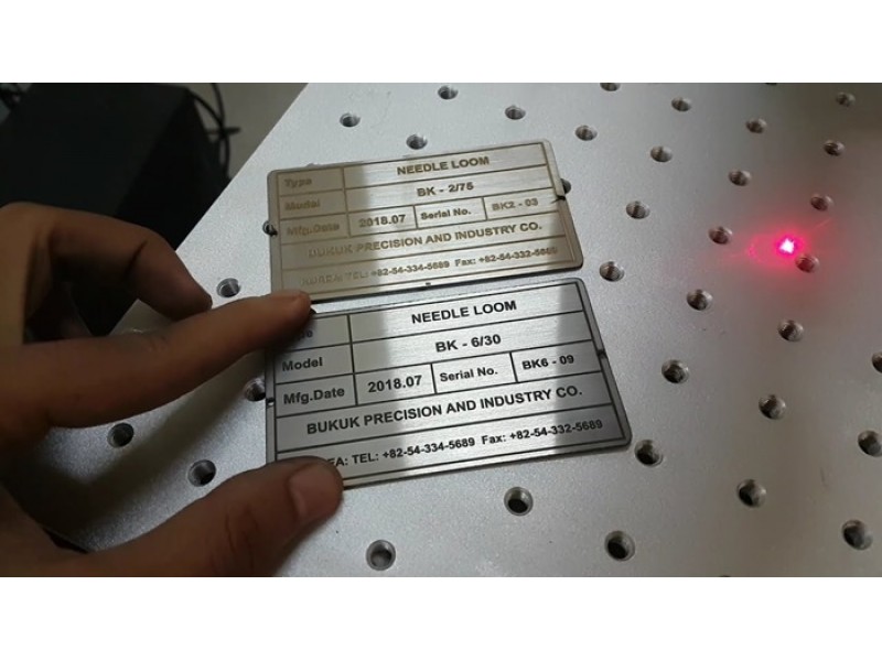 Khắc Laser quận 11 Lấy Liền